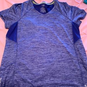 Danskin Now semi fitted shirt.